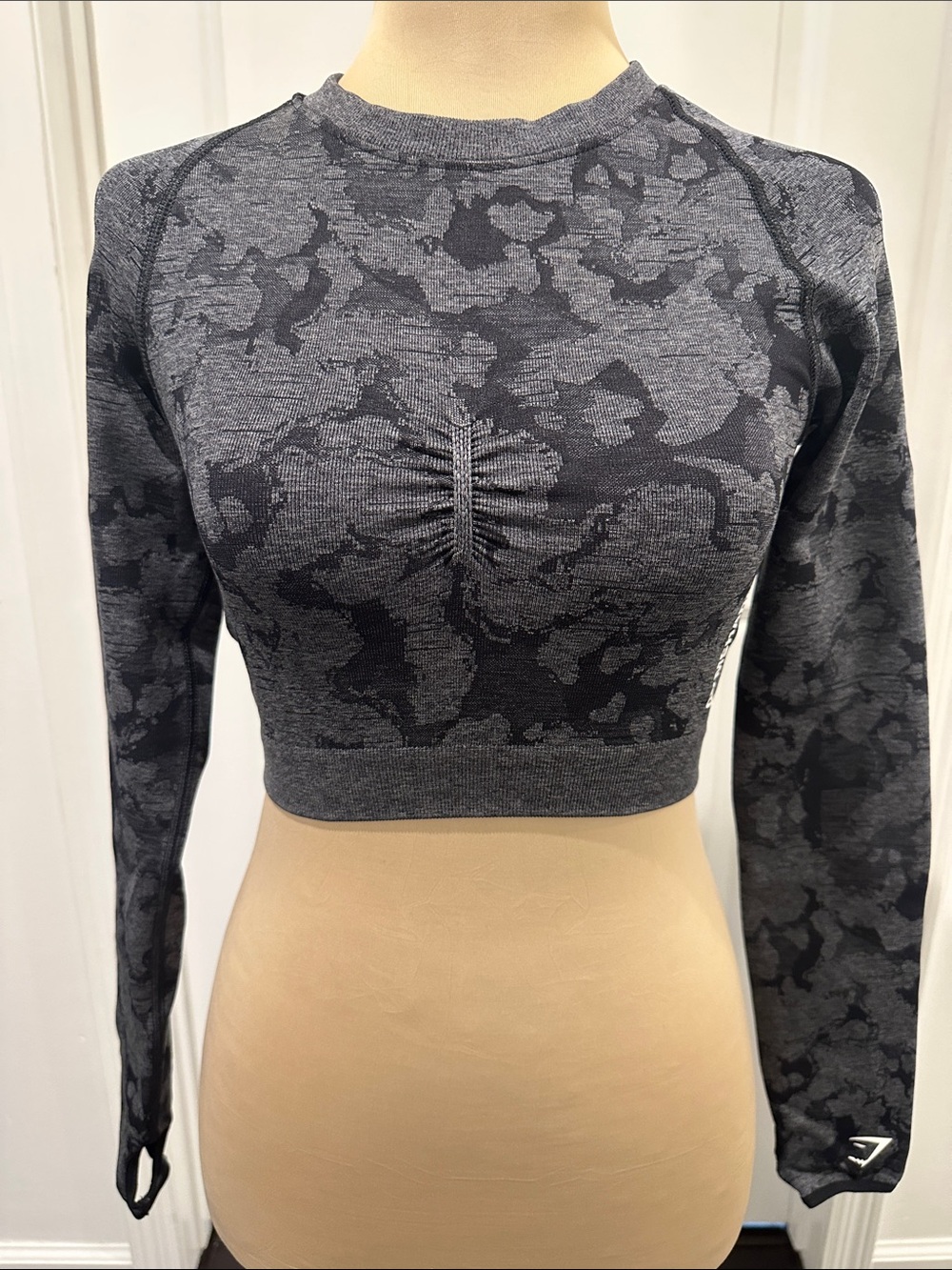 Gymshark Black and Gray Camouflage Long-Sleeve Crop Top